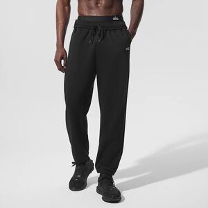 Alo Men’s Black Sweatpants